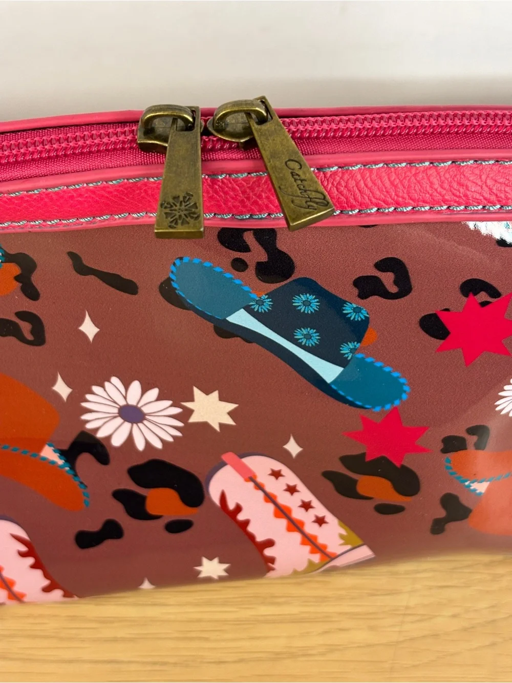 Catchfly Studios Jelly Dome Vintage Hats and Boots Cosmetic Bag LIKE NEW!
